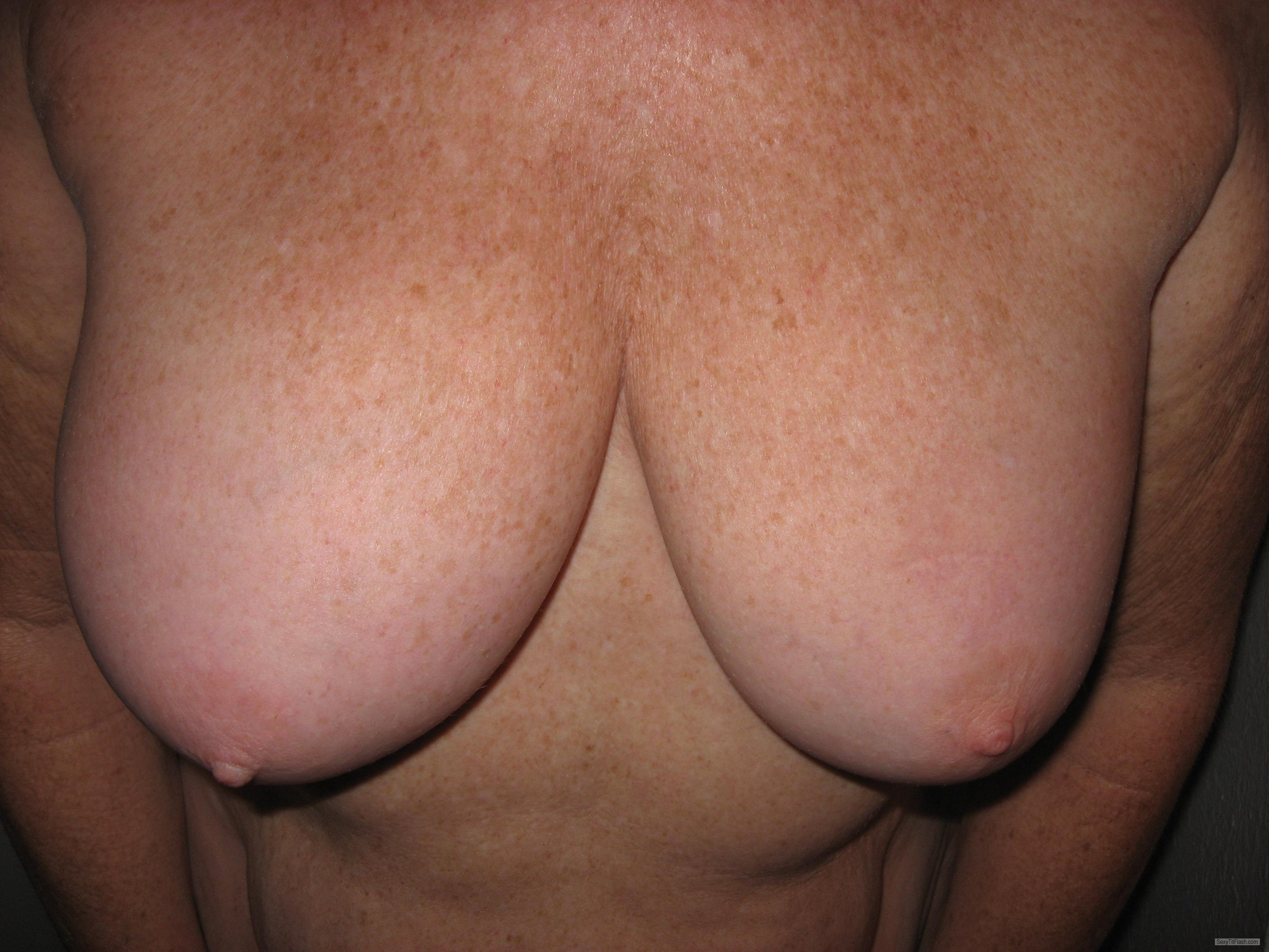 Tit Flash: Wife's Medium Tits - Lucy58 from United States